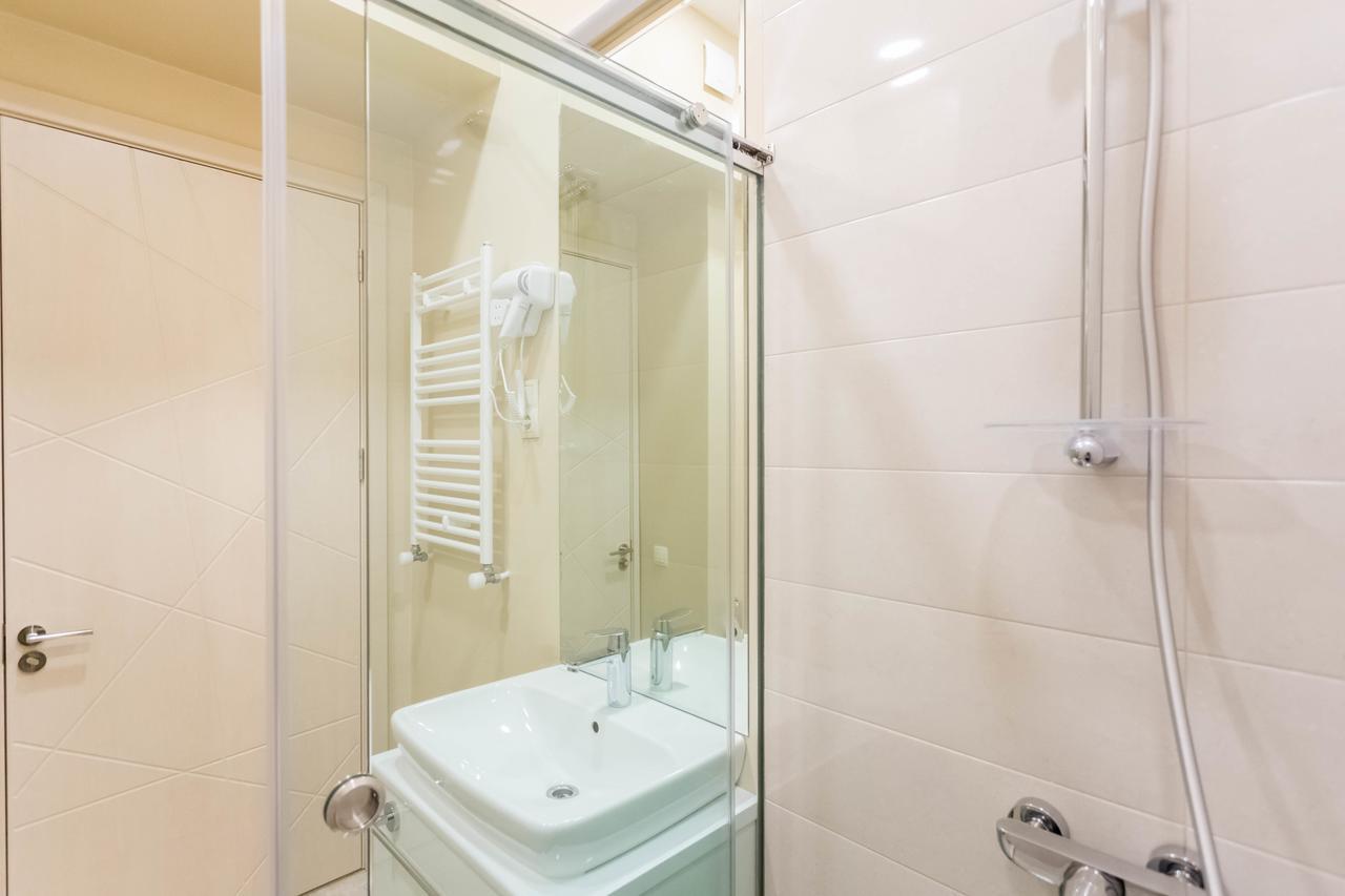 Luxury 3 Bedroom Apartment By Freedom Square City Center Tbilisi Esterno foto