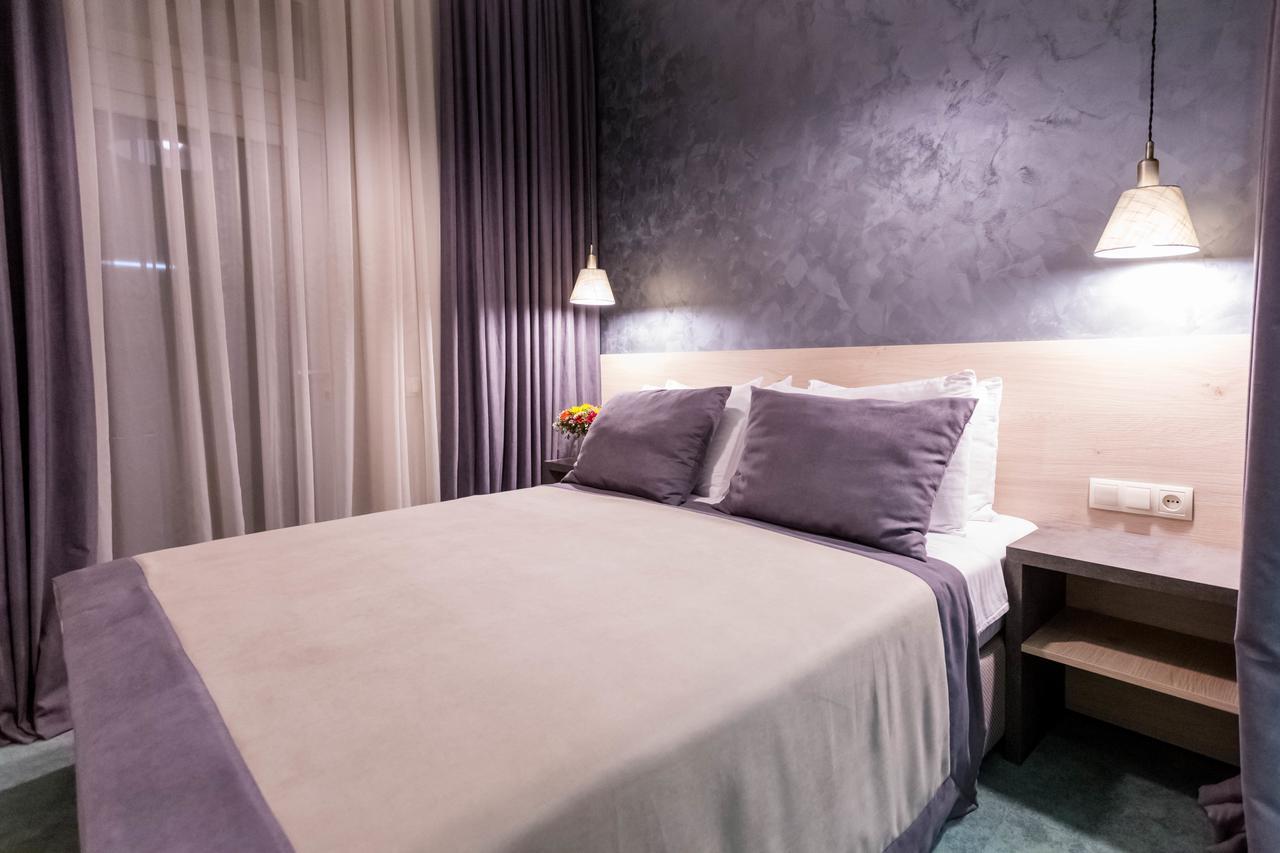 Luxury 3 Bedroom Apartment By Freedom Square City Center Tbilisi Esterno foto