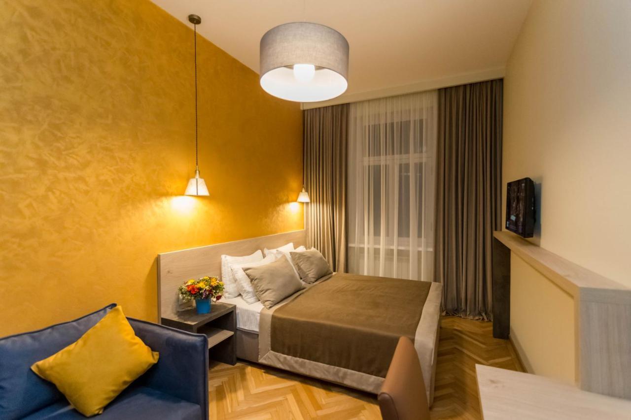 Luxury 3 Bedroom Apartment By Freedom Square City Center Tbilisi Esterno foto